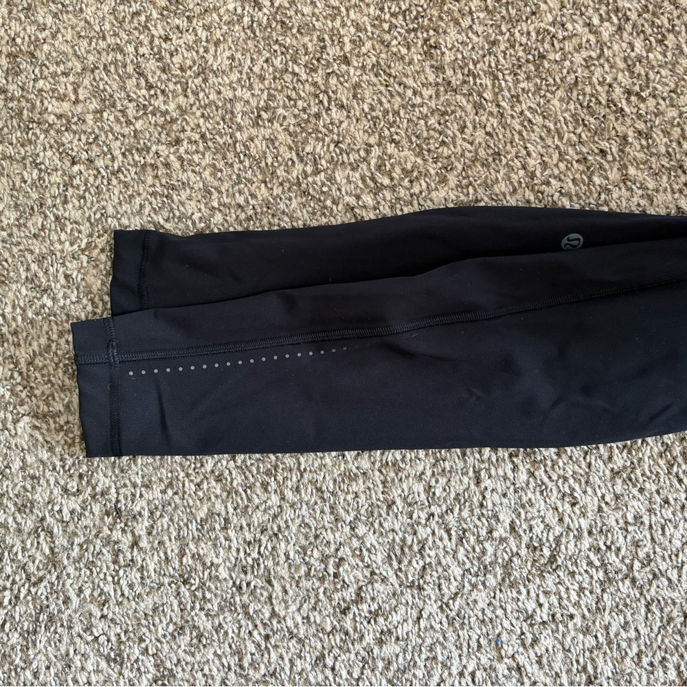Lululemon Swift Speed HR Tight 28” Black Leggings - Picture 3 of 4
